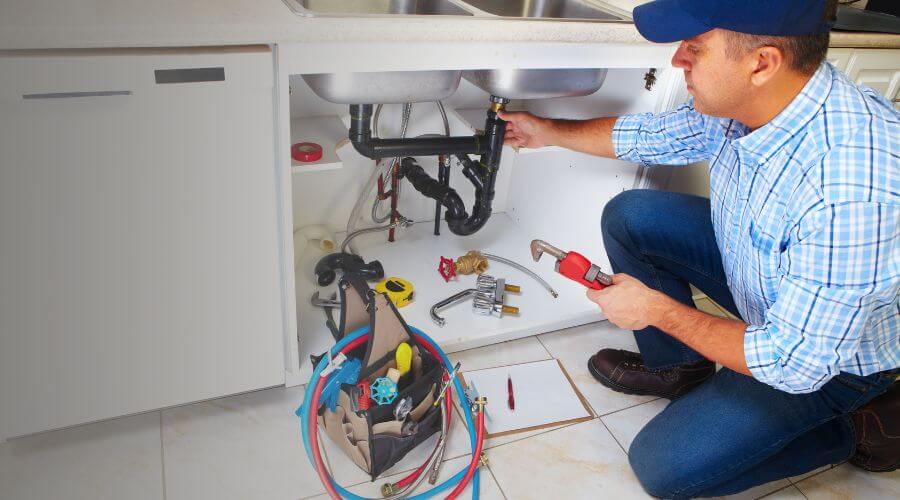 Local expert plumbing services in Ipava, IL